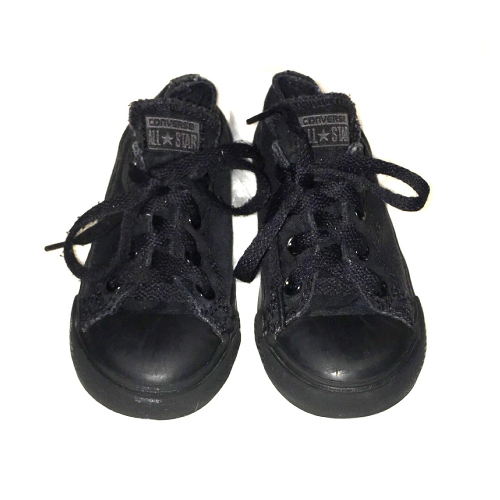 Black Converse